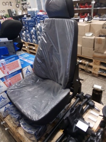 Кресло водителя высокое на КАМАЗ за 20500 рублей в магазине remzapchasti.ru 5320-6810010 В №17