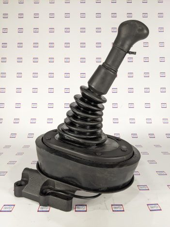 Кулиса ЕВРО 6520 КПП-ZF 6460-1703204 - фото 1