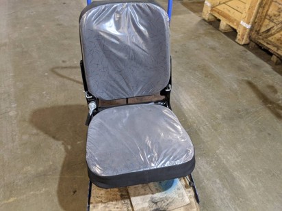 Кресло водителя низкое на КАМАЗ за 17500 рублей в магазине remzapchasti.ru 5320-6810010 Н №47